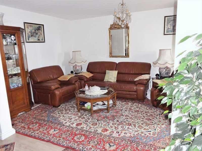 Appartement - 91 m² - 7 pièces