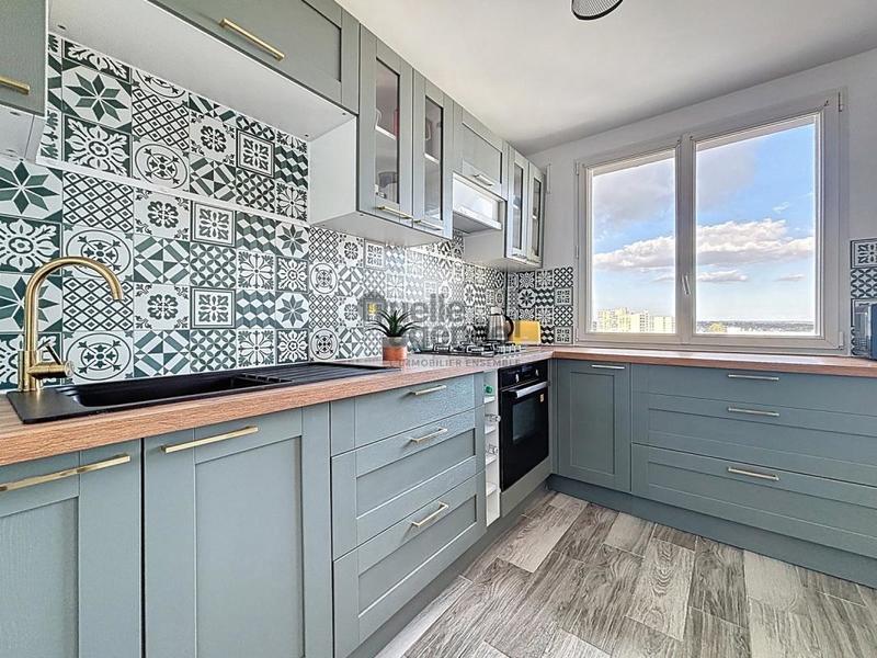 Appartement - 67 m² - 3 pièces