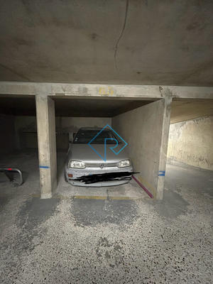 Parking - 12 m²