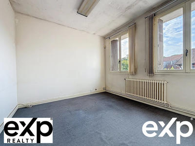 Appartement - 100 m² - 4 pièces