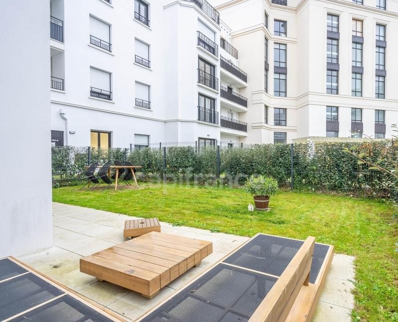 Appartement - 84 m² - 4 pièces