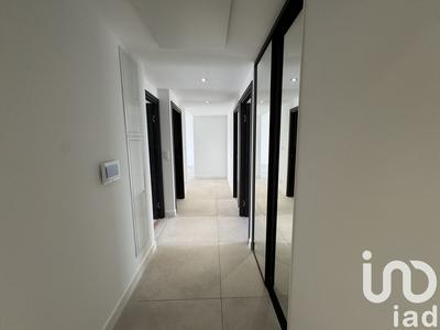 Appartement - 90 m² - 3 pièces