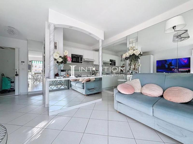 Studio - 23 m² - 1 pièce