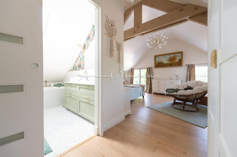 Maison - 182 m² - 6 pièces