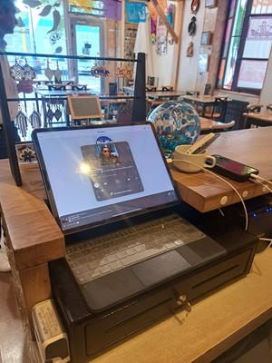 Fonds de commerce - Magasins - 62 m²