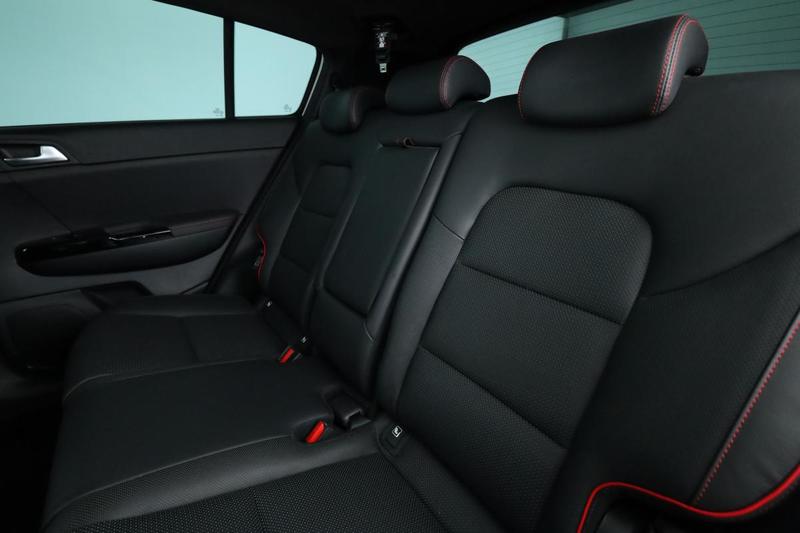 Kia Sportage 1.6 CRDi Mhev Gt Line Premium 2wd Dct7 136 ch