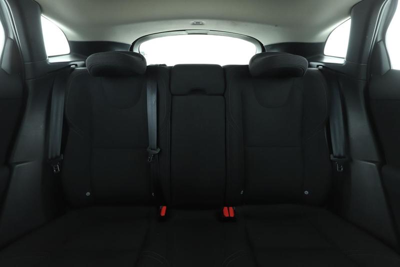 Volvo V40 1.6 D2 115 ch