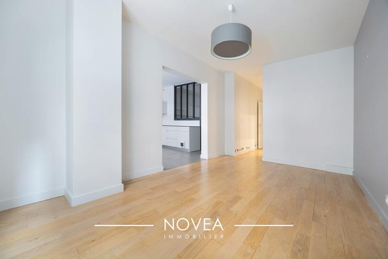 Appartement - 90 m² - 4 pièces