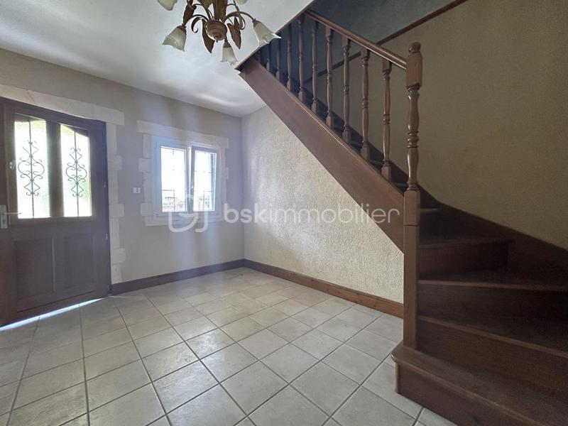 Maison - 220 m² - 10 pièces