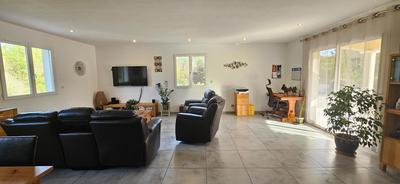 Maison - 151 m² - 6 pièces