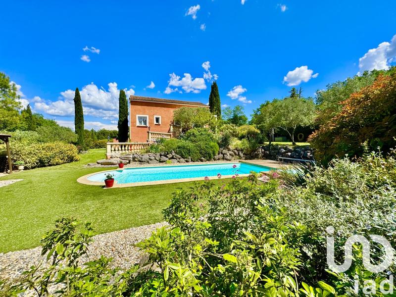 Maison - 155 m² - 5 pièces