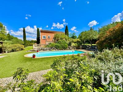 Maison - 155 m² - 5 pièces