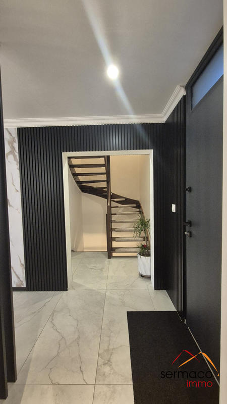 Maison - 86 m² - 5 pièces