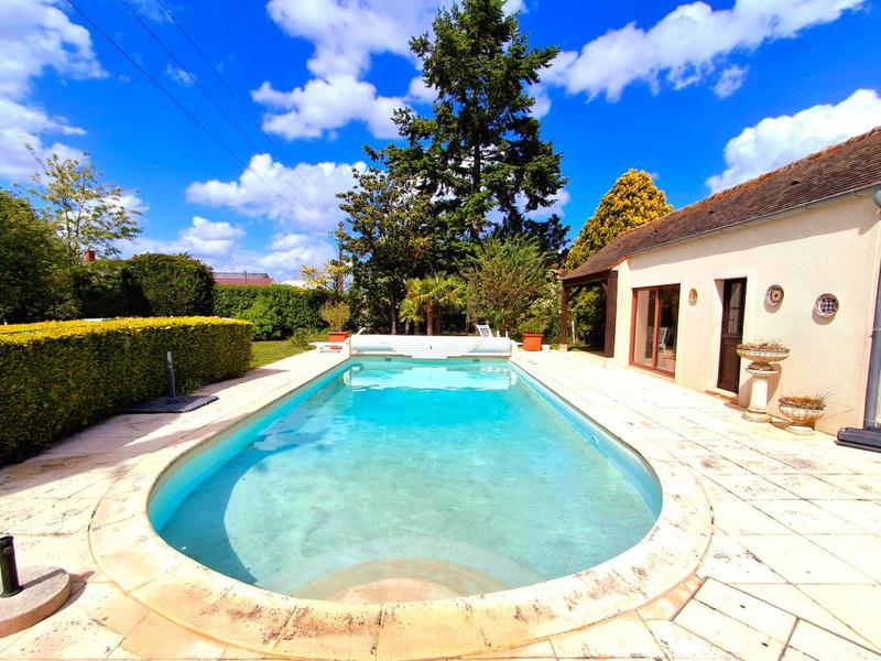 Maison - 165 m² - 6 pièces