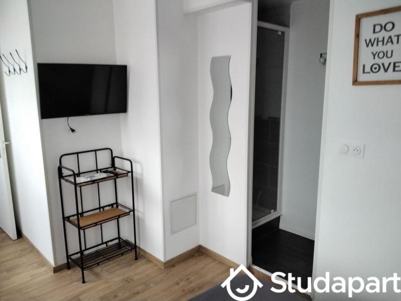 Chambre - 12 m² - 1 pièce