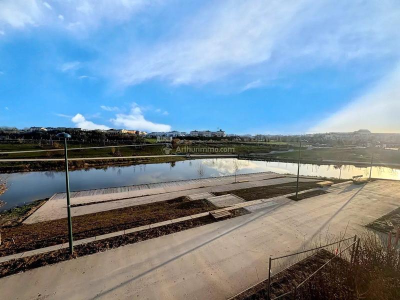 Appartement - 76 m² - 4 pièces