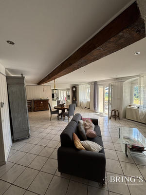 Maison - 130 m² - 5 pièces