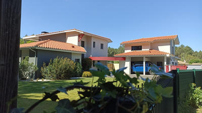 Propriété - 260 m² - 7 pièces