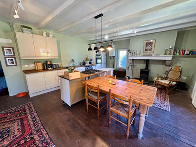 Maison - 107 m² - 4 pièces