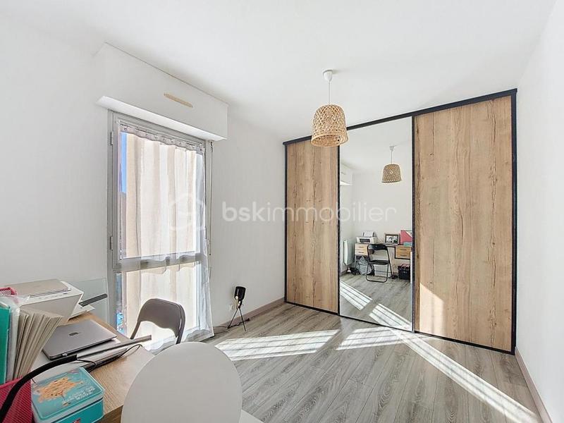 Appartement - 75 m² - 4 pièces