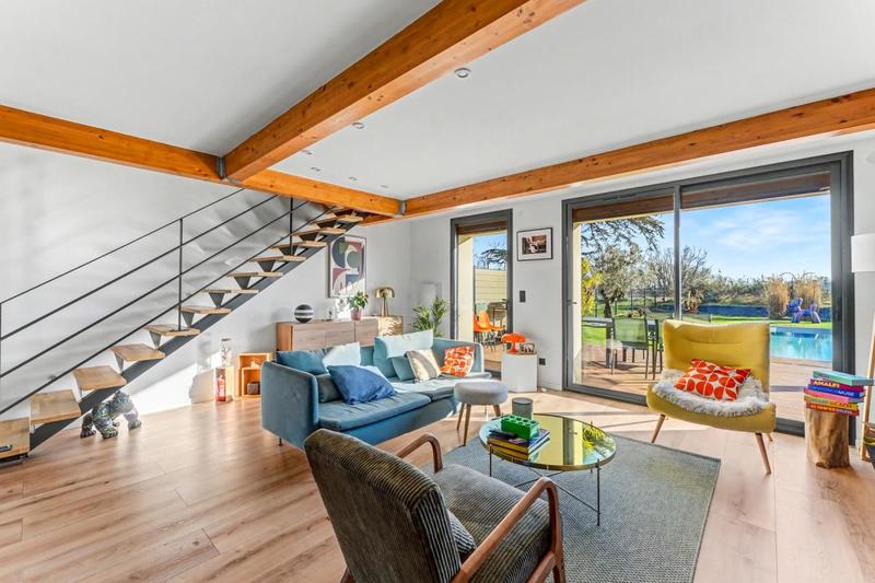 Maison - 118 m² - 4 pièces