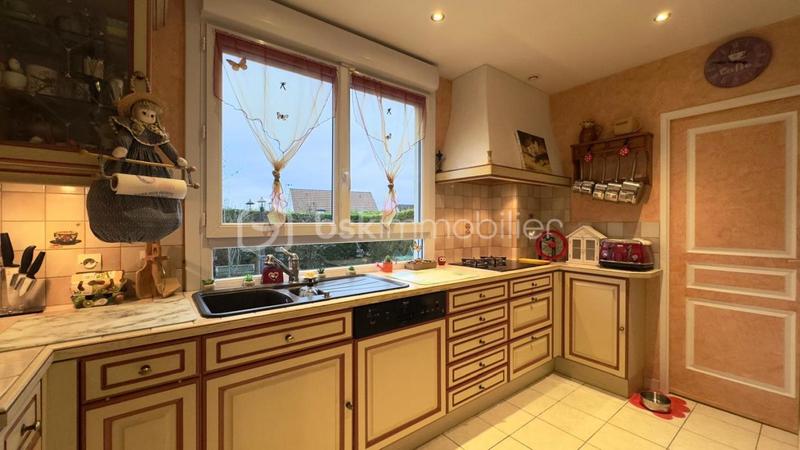 Maison - 101 m² - 5 pièces