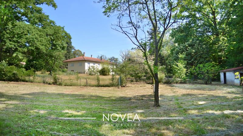 Terrain - 6 770 m²
