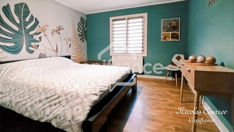 Maison - 140 m² - 6 pièces