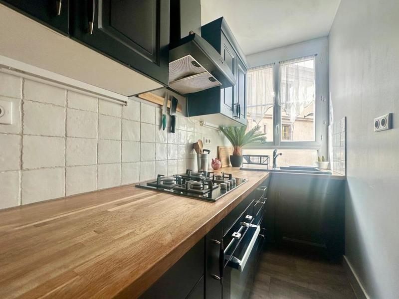 Appartement - 88 m² - 5 pièces