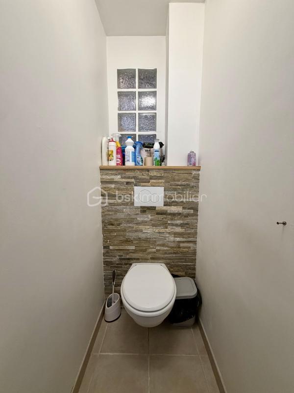 Appartement - 64 m² - 4 pièces