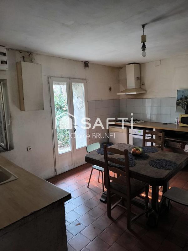 Maison - 140 m² - 6 pièces