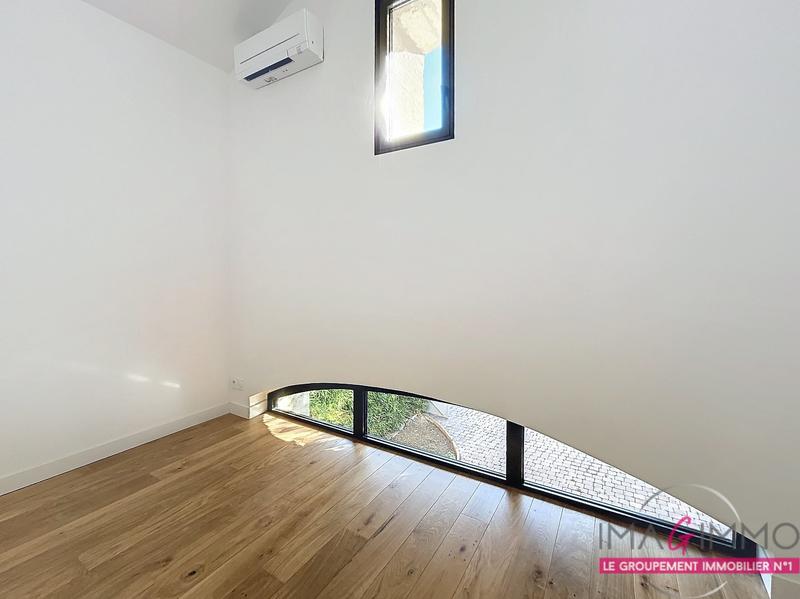 Maison - 98 m² - 4 pièces