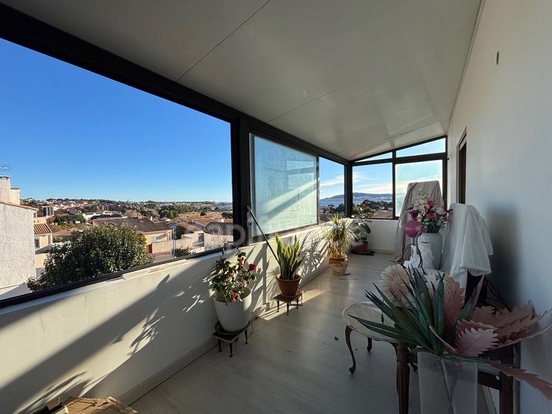 Maison - 96 m² - 4 pièces