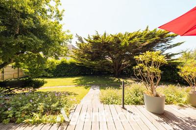 Maison - 143 m² - 7 pièces