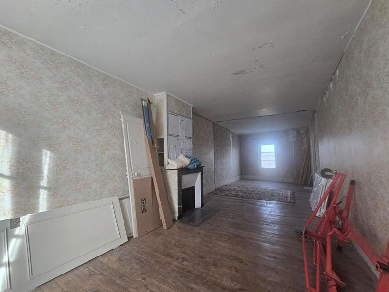 Maison - 170 m² - 11 pièces