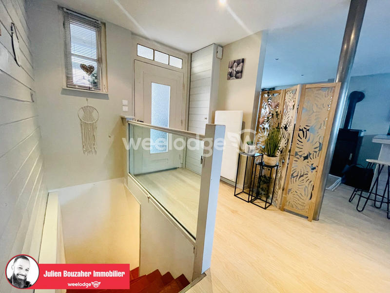 Maison - 93 m² - 5 pièces