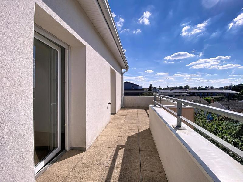 Appartement - 70 m² - 3 pièces