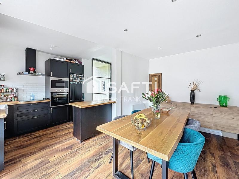 Maison - 97 m² - 4 pièces