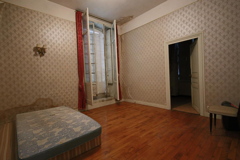 Maison de maîtres - 350 m² - 12 pièces