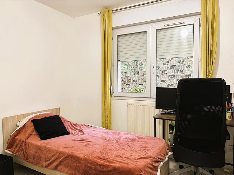 Maison jumelée - 88 m² - 4 pièces