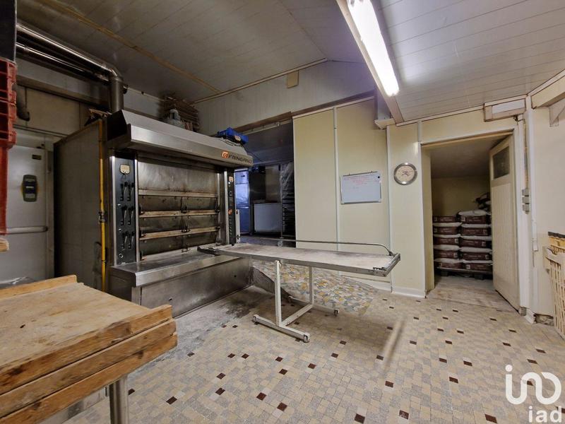 Local commercial - 200 m²