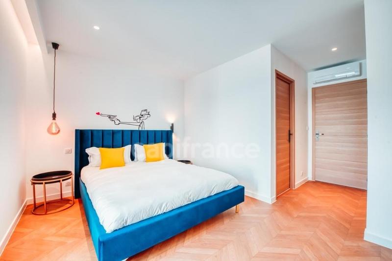 Appartement - 95 m² - 4 pièces