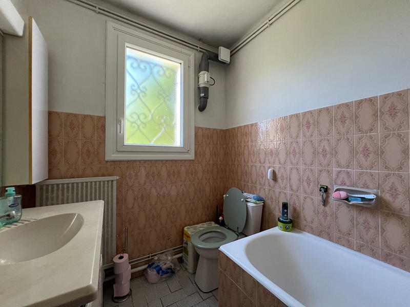 Maison - 306 m² - 11 pièces