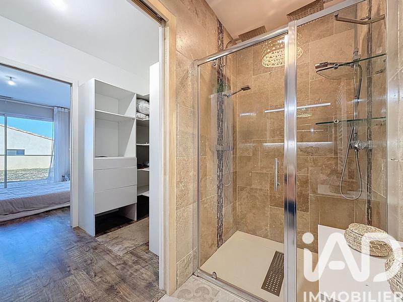 Maison - 200 m² - 8 pièces