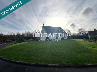 Maison - 171 m² - 9 pièces