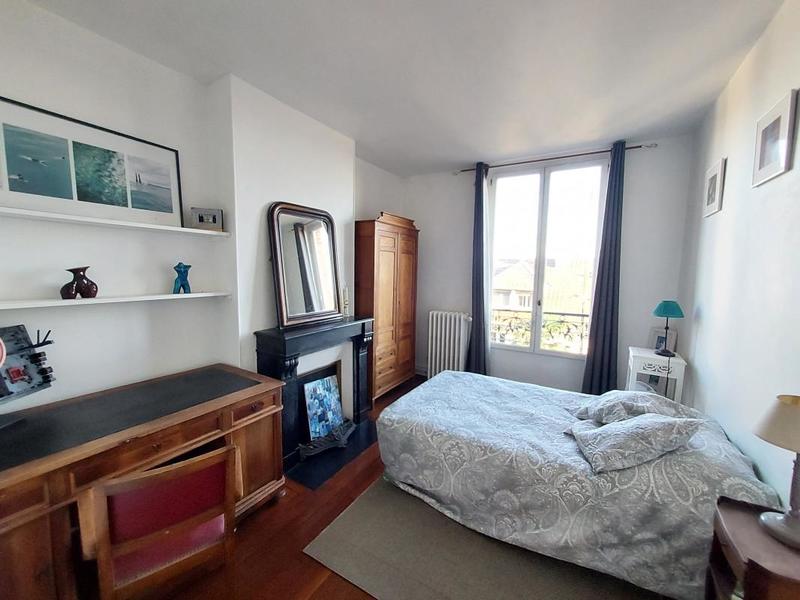 Maison - 200 m² - 5 pièces