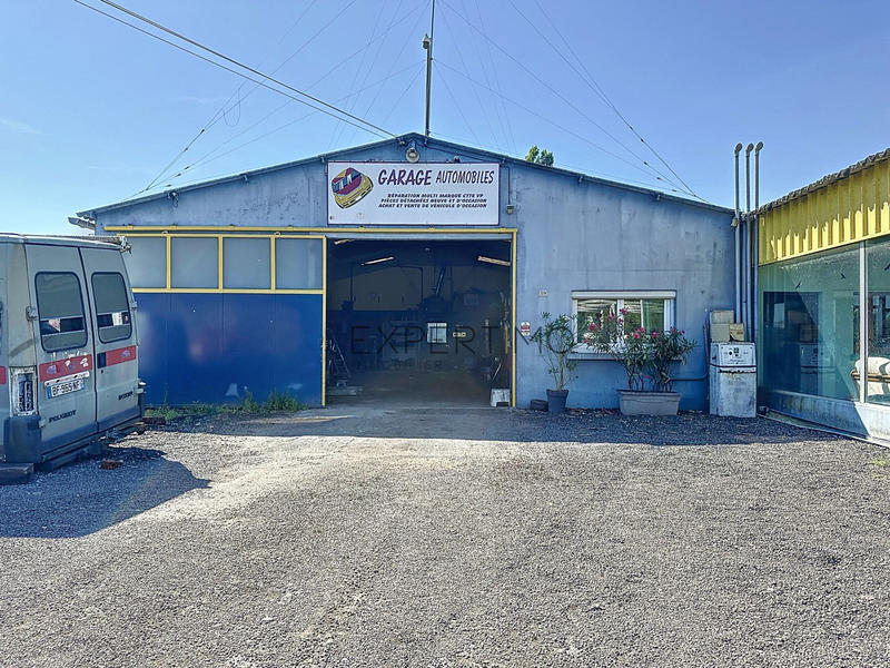 Local d'activités - 300 m²