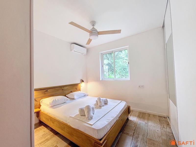 Local commercial - 700 m² - 19 pièces