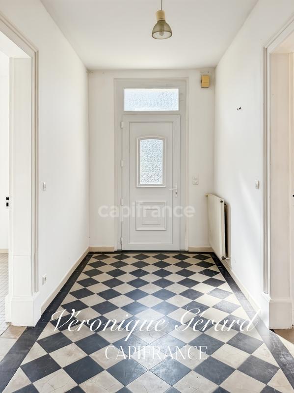 Maison en pierre - 179 m² - 8 pièces