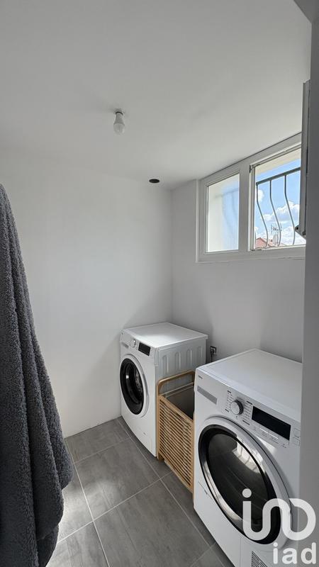 Maison de ville - 130 m² - 8 pièces